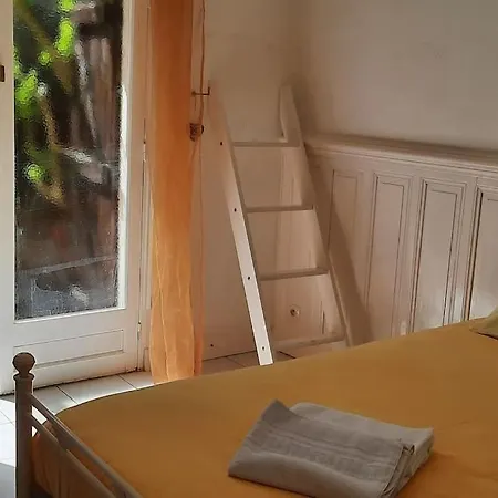 Проживание в семье D'artiste Avec 2 Et 2 Salles De Bain Privees *