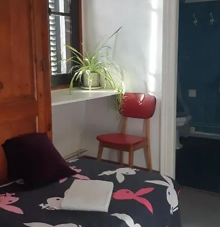 D'artiste Avec 2 Et 2 Salles De Bain Privees Проживание в семье Аркашон